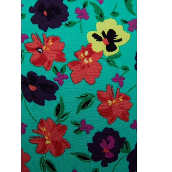 ☘️ Zara Multicolored Floral Print Dress ☘️ - Picture 8 of 10